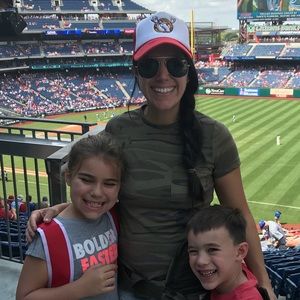 Meet your Posher, Kelly